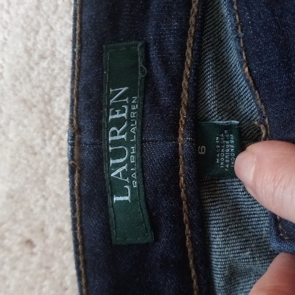 Lauren Jeans - Picture 9 of 12